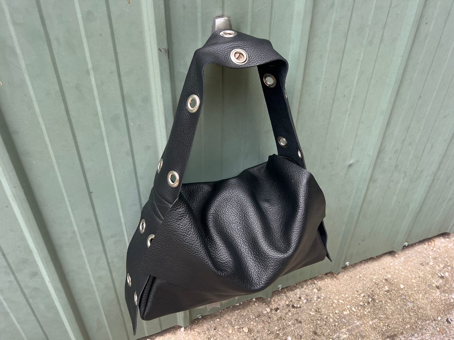 Nina Bag / Medium
