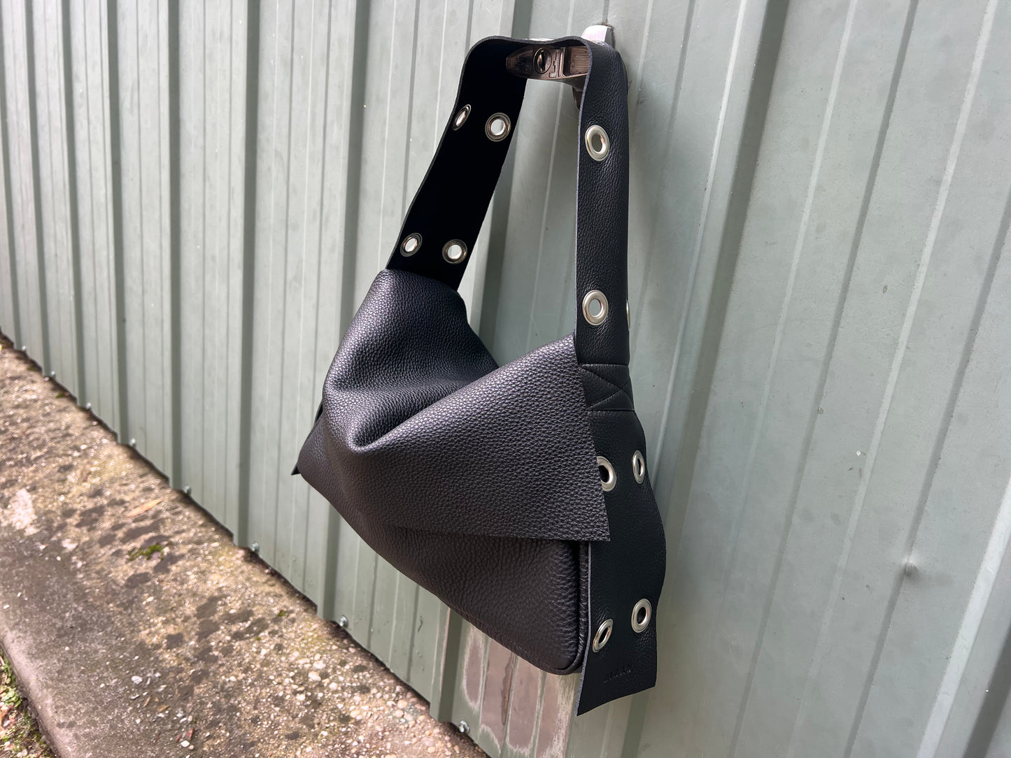 Nina Bag / Medium